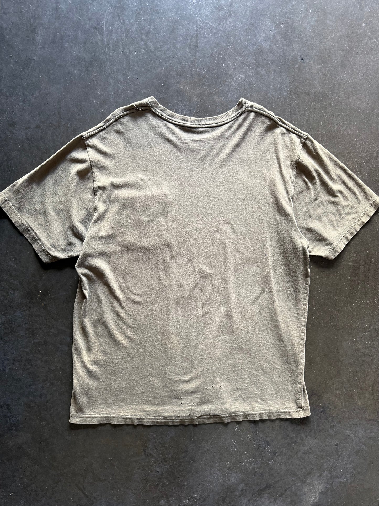 2000’s Sunfaded Carhartt Pocket Shirt