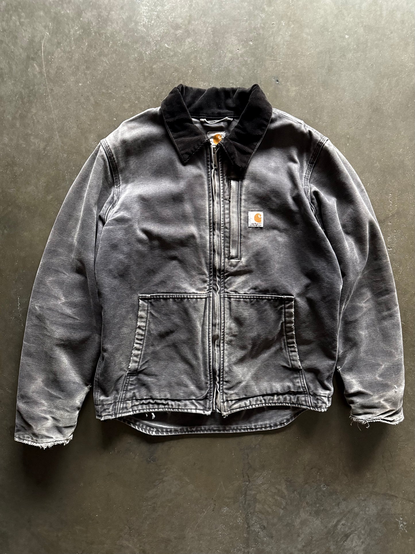 2000’s Sunfaded Carhartt Zip Up Jacket