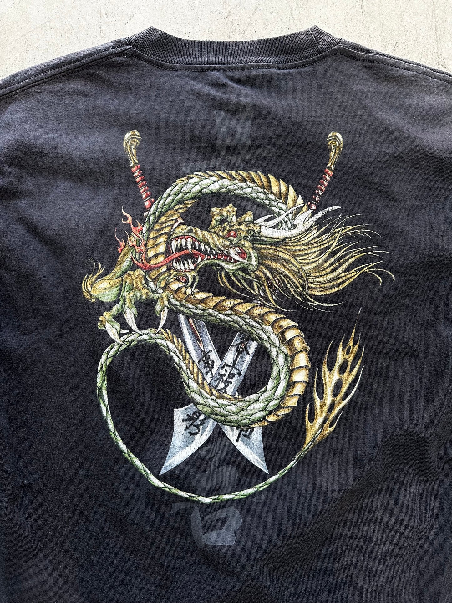 2000’s Dragon Graphic Shirt