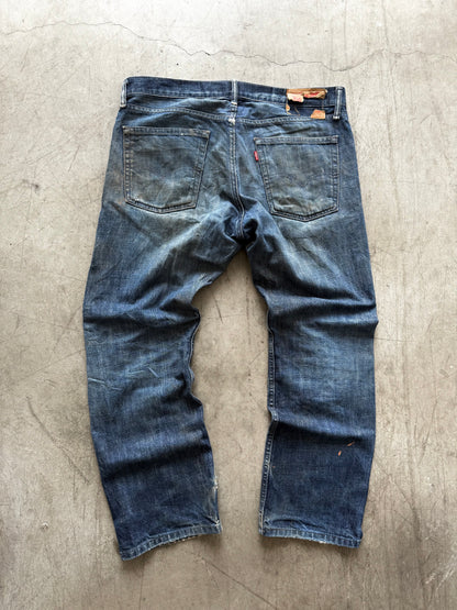 2000’s Thrashed Levi’s Jeans