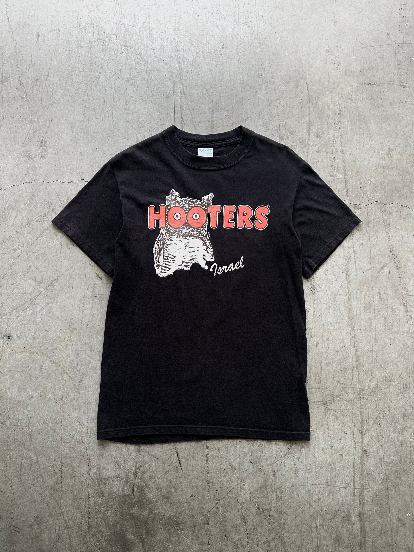 2000’s Hooters “Israel” Shirt