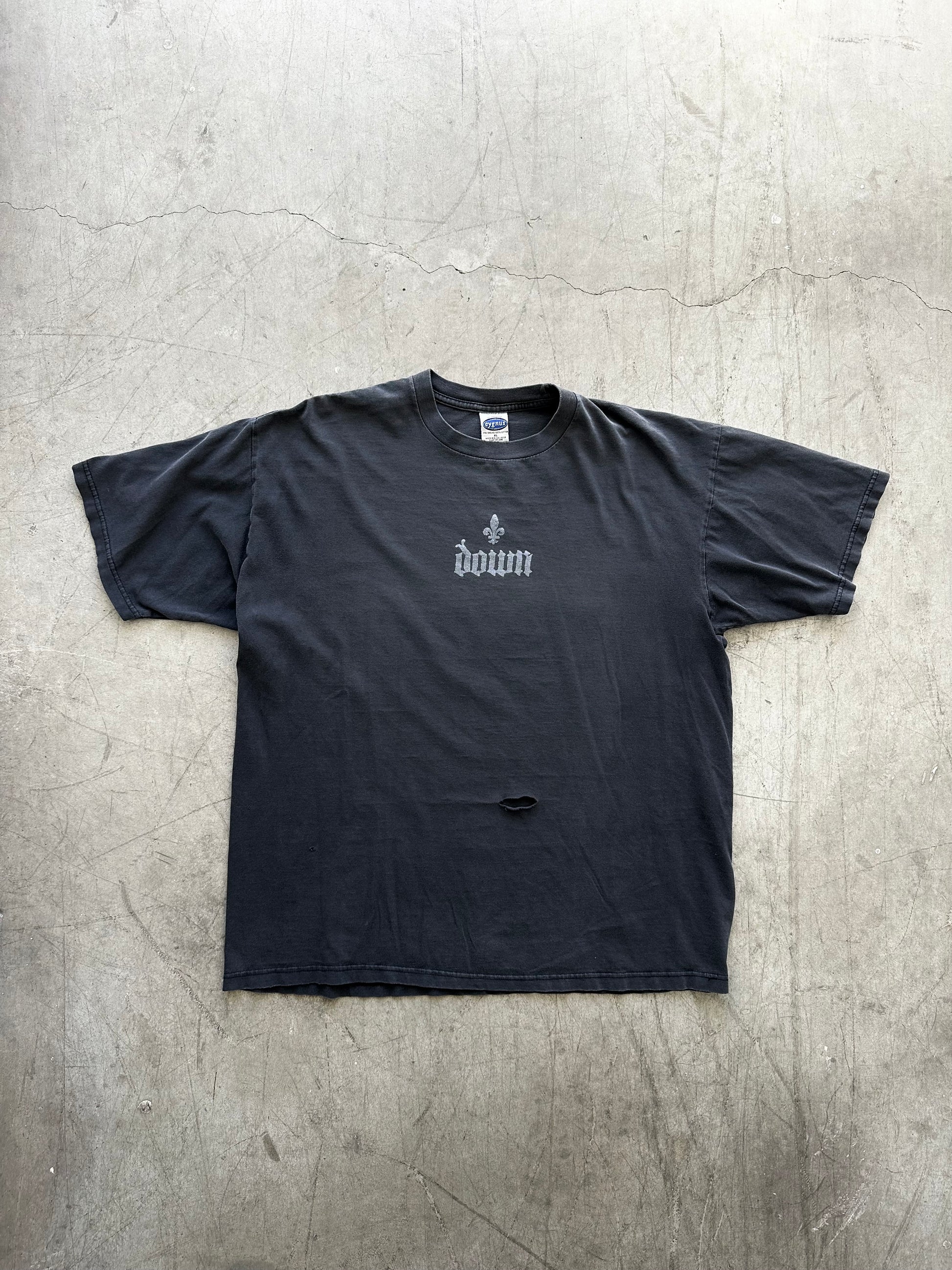 band gear down 2000's Down Band Shirt – GUTWEAR