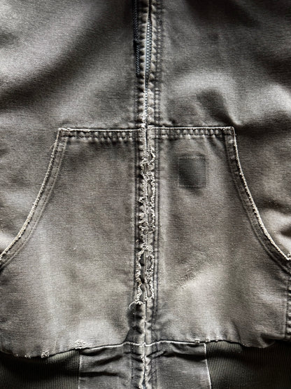 2000’s Faded & Distressed Carhartt Zip Up Jacket